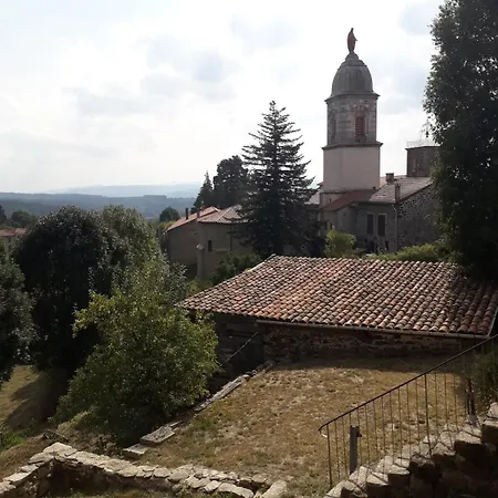 Holiday home De L'entressac Pradelles