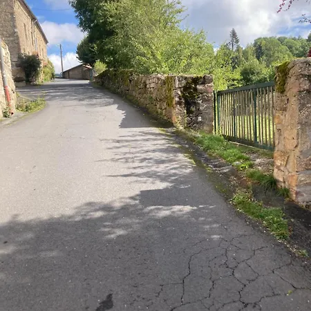 De L'entressac Holiday home Pradelles